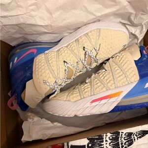 Nike LeBron 18 Cream and Blue Sneakers